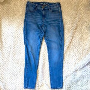 American Eagle Jeans Sz 10 Next Level Stretch Jegging Gently Worn